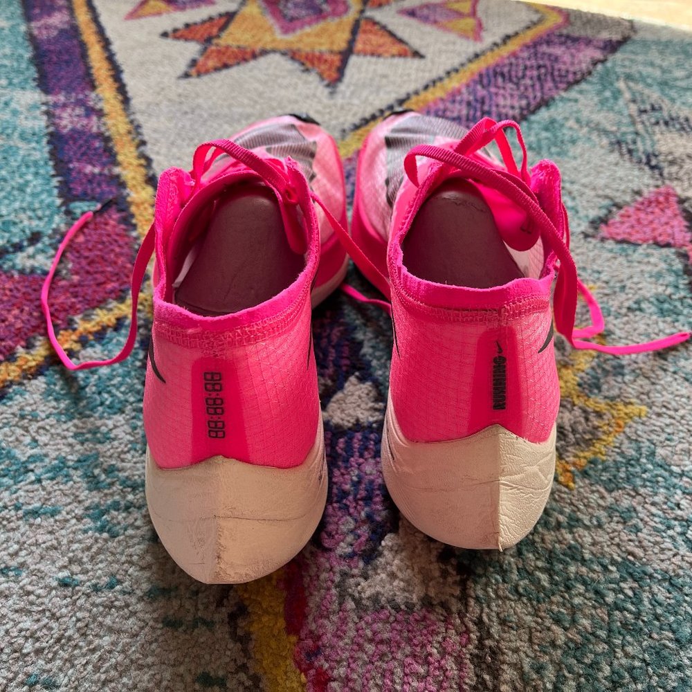 Vaporflys 1% mens 8.5 womens 10.5